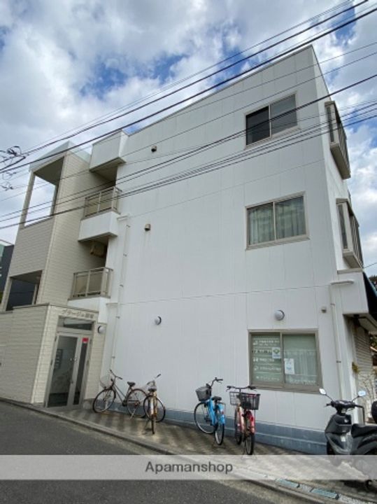 プラージュ湘南の外観