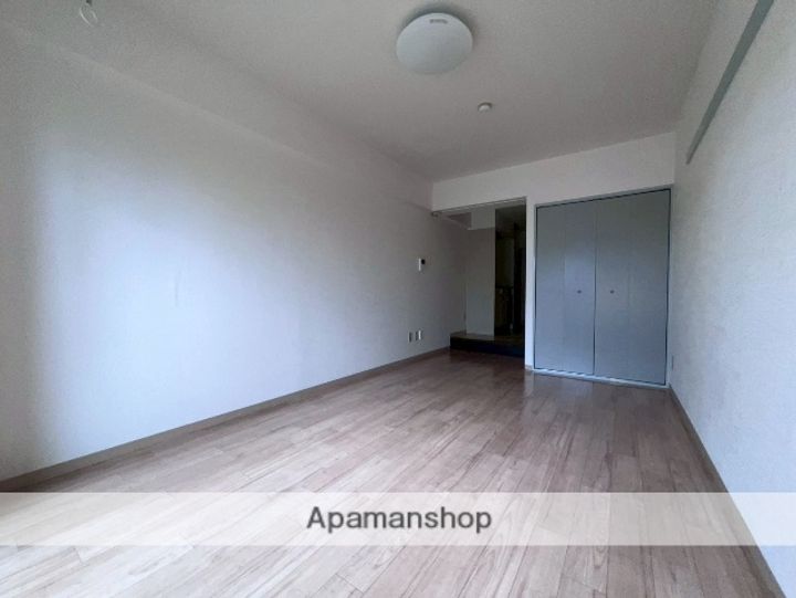 コスモヒルズ中央林間の居間