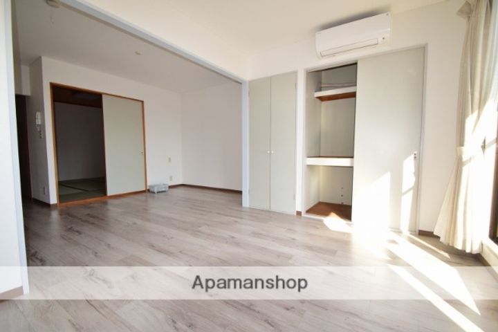 鈴与レジデンスの内装