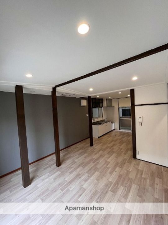 神奈川県平塚市横内(一戸建)の賃貸物件の居間