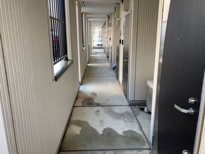 アイリスの玄関