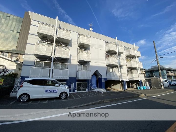 マイメゾン愛甲石田の外観