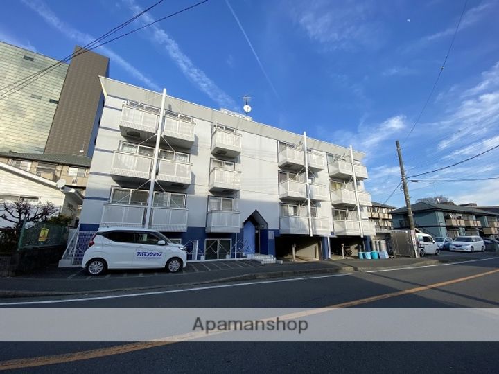マイメゾン愛甲石田の外観