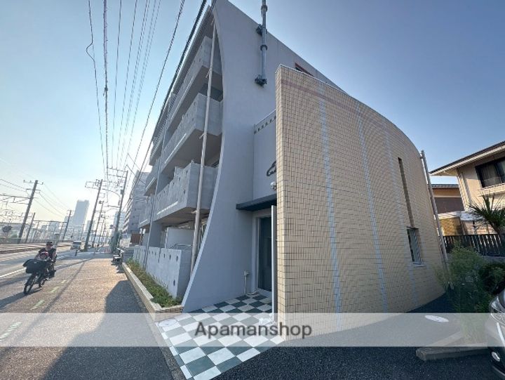 エストゥディオの外観