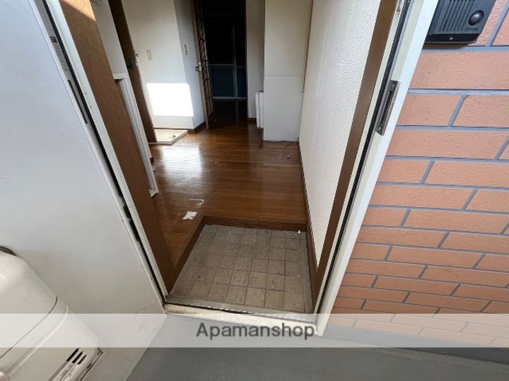 本町ドミール21の玄関