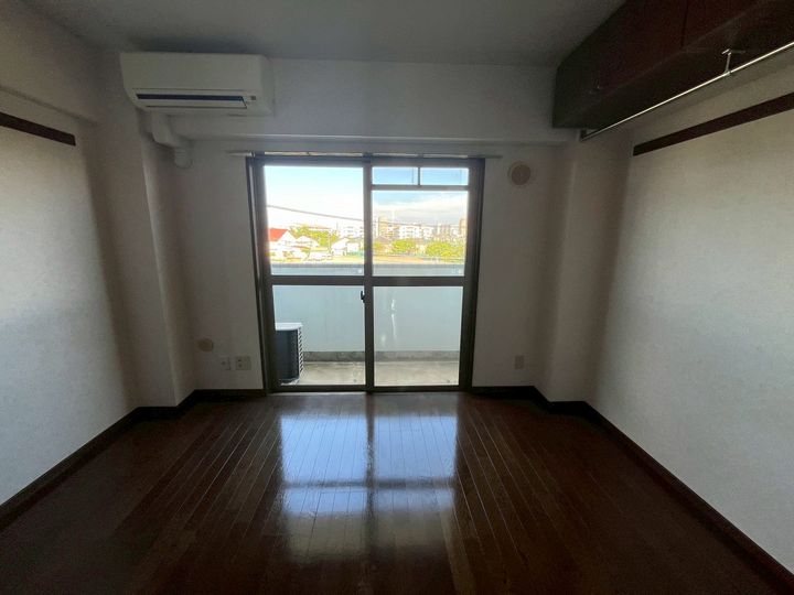 ラポール鶴嶺の内装