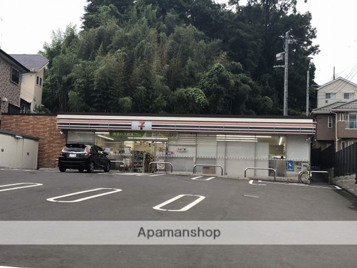 ウエストヴィレッジBの周辺