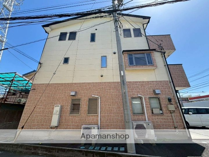 五百羅漢アパートメントの外観