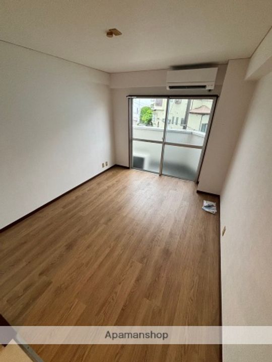 ステージⅢの居間