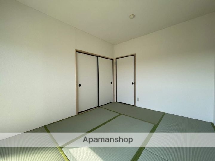 ウィスタリアⅡの内装