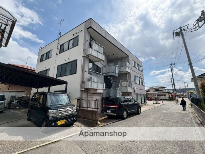 岩田ビルⅢの外観