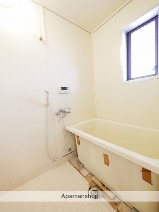 グリーンアベニュー201の居間