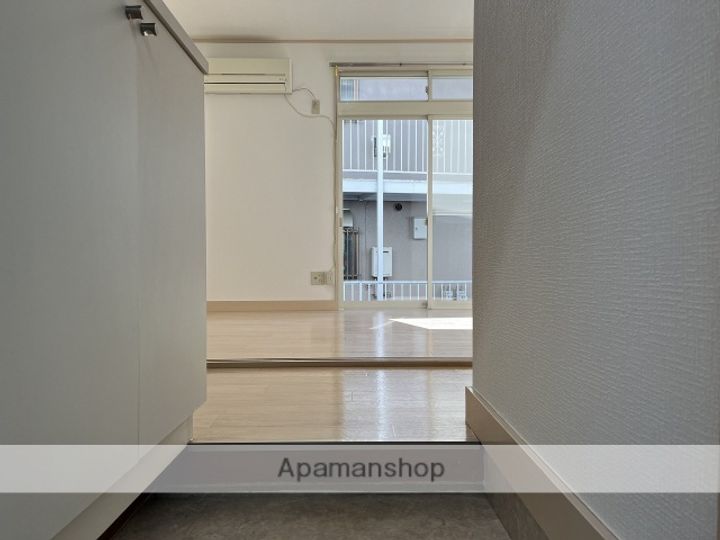 ハイツぴあ103の玄関