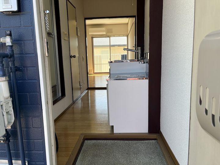 グリーンハイツ202の玄関