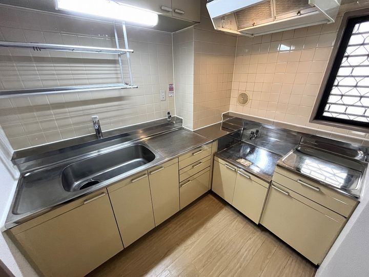 第三丸正ビル306の内装