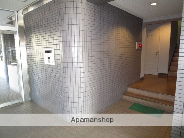 ダイアパレスロイヤルシティ東幸町西棟の外観