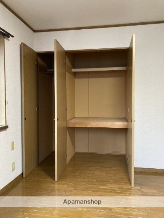 リバプール103の内装