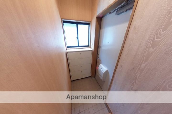 リバプール103の玄関