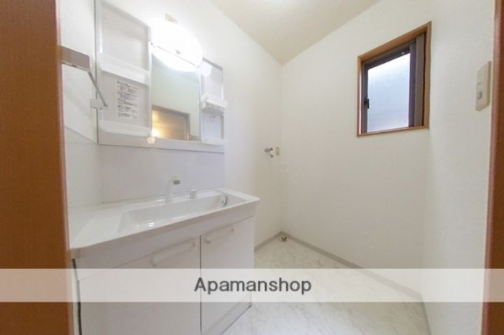 新潟県新潟市中央区近江2丁目(一戸建)の賃貸物件戸建てのその他画像