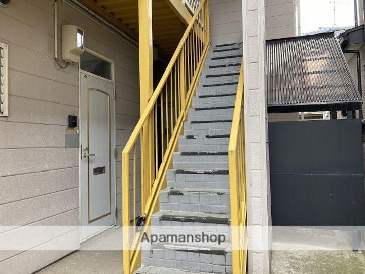 クレセントブルースカイの外観