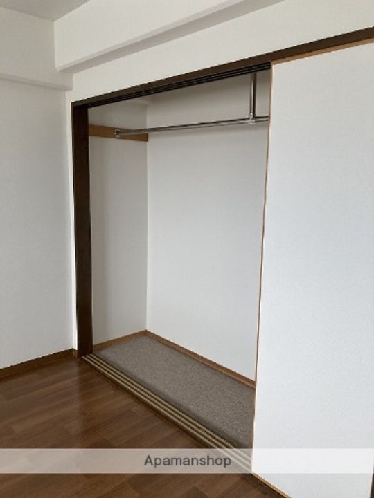 ホーユウパレス新潟亀田505の内装