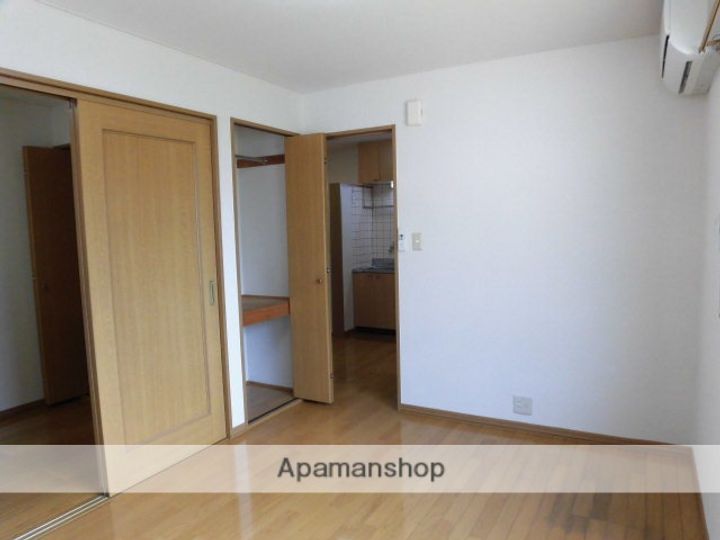 ピジョンBの内装