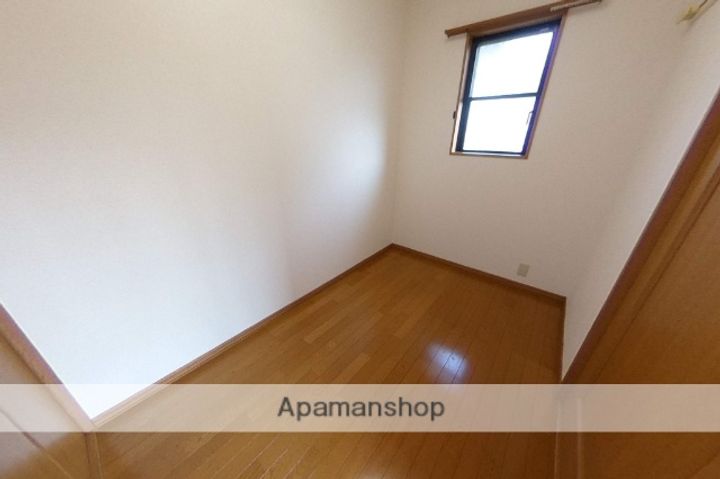 ピジョンBのその他画像