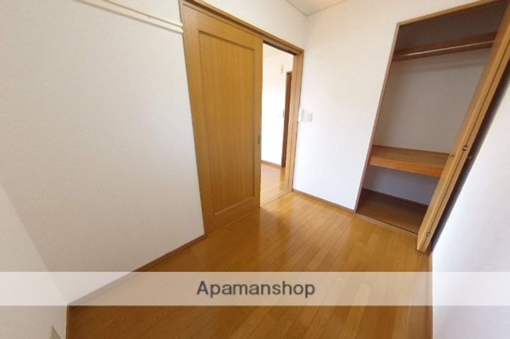 ピジョンBのその他画像