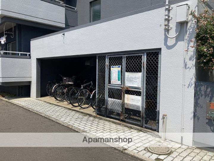 レジオン田辺701の外観