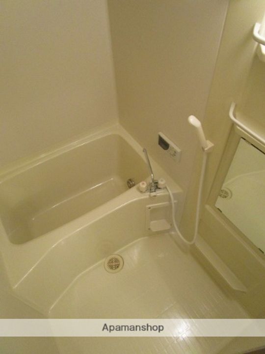 ウェルストーン201の風呂