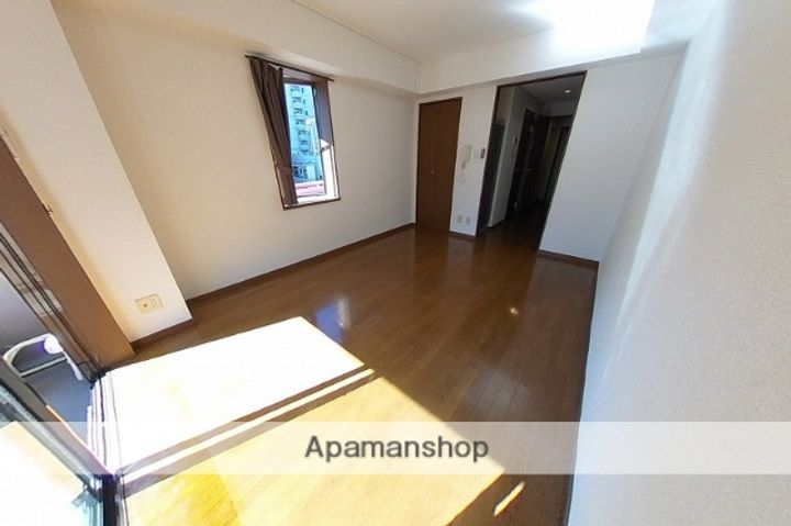 リラ201のその他画像