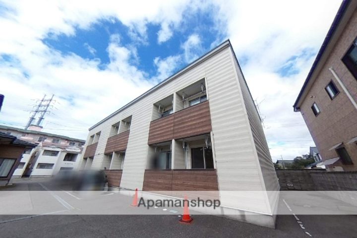 クレアーレ牡丹山の外観