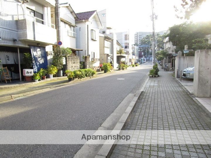 ドミシル旭町の周辺