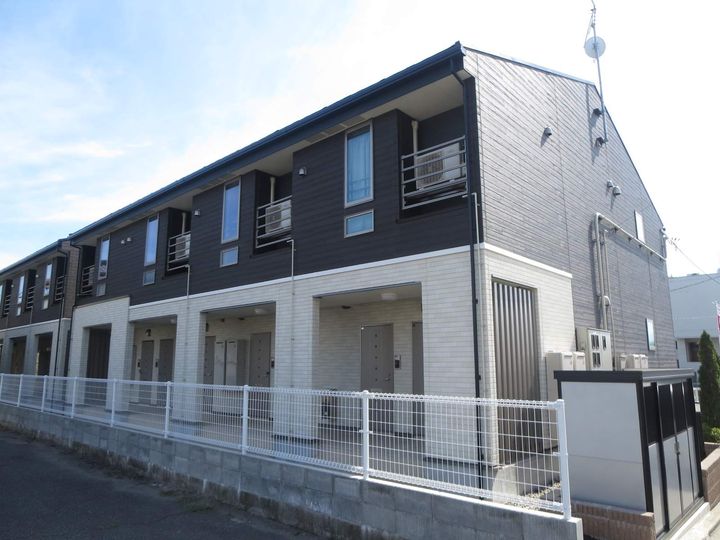 ラ・フィエスタⅠの外観