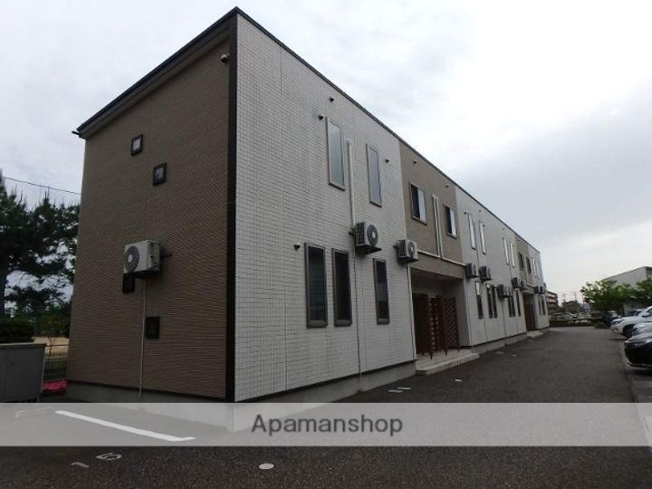 スマルティ3号棟の外観