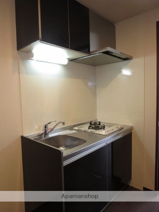 アーバン上大川前103のキッチン
