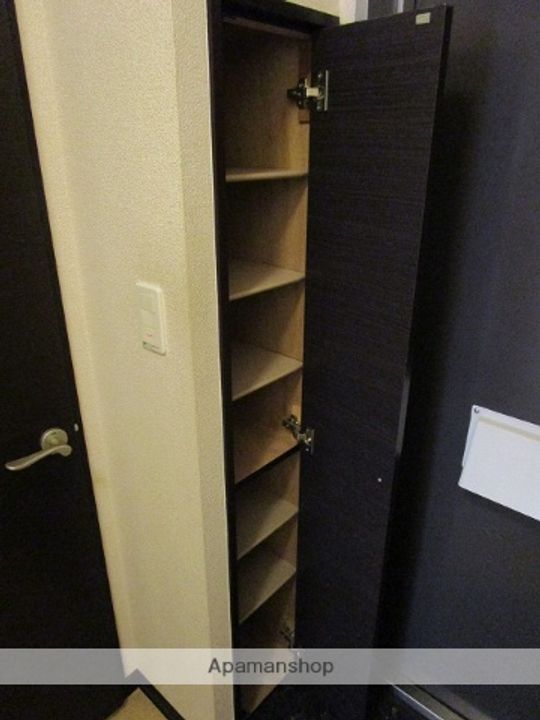 コニファー西大畑の内装