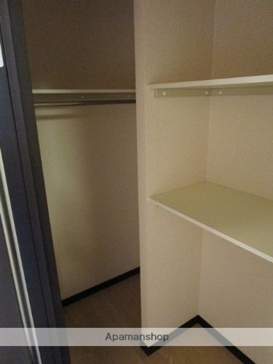 コニファー西大畑の内装