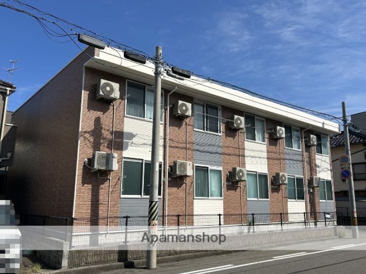 コニファー西大畑の外観