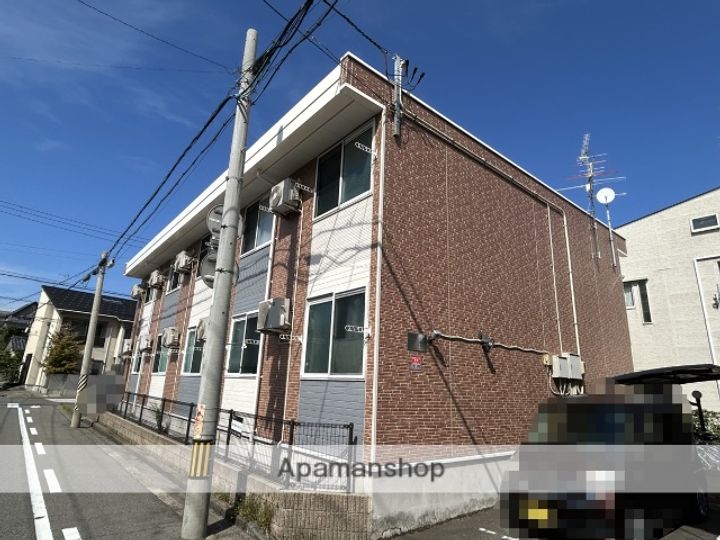 コニファー西大畑の外観