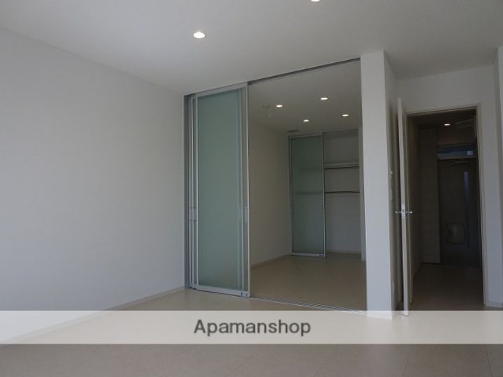 トリニティ・南笹口102の内装