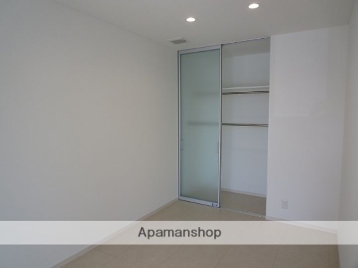 トリニティ・南笹口102の内装