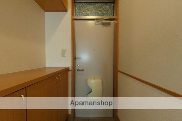 アドインハウスK202の玄関