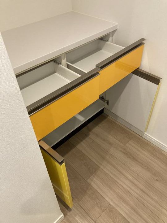 ロイヤルパークスER万代の内装