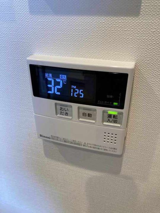 ロイヤルパークスER万代の内装