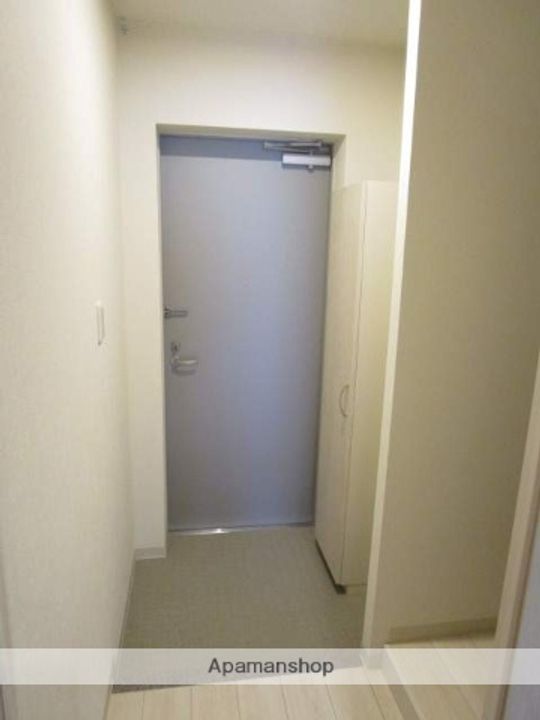 ピア旭町の玄関