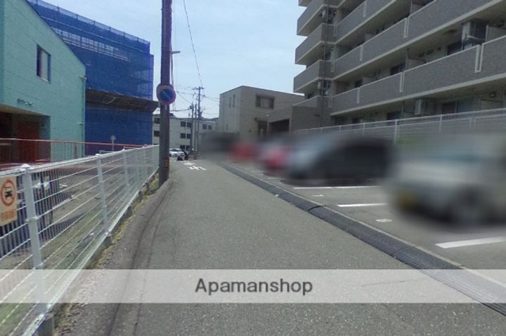ピア旭町の周辺