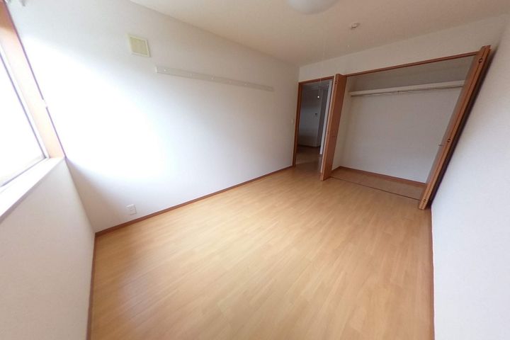 クレセントコートのその他画像