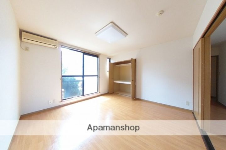 レスポラール荻川Bの居間