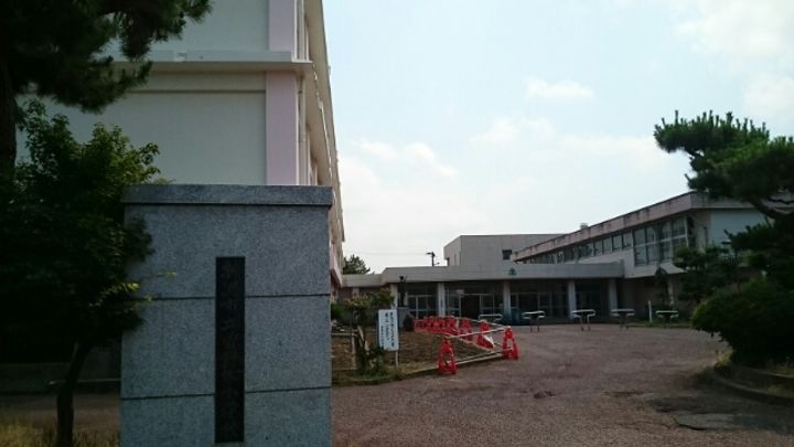 フルールの周辺